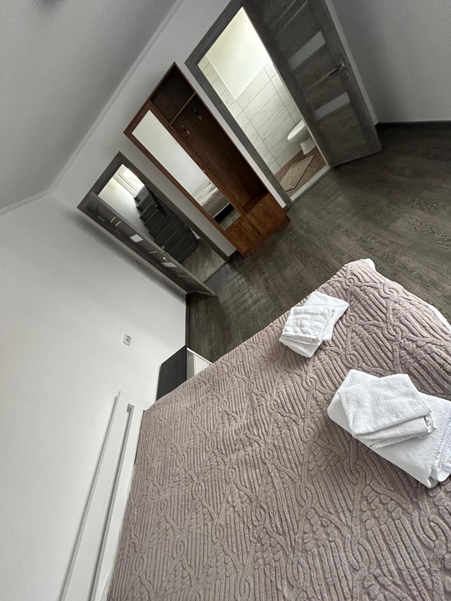 Серце Карпат Hotell Jasinja Exteriör bild